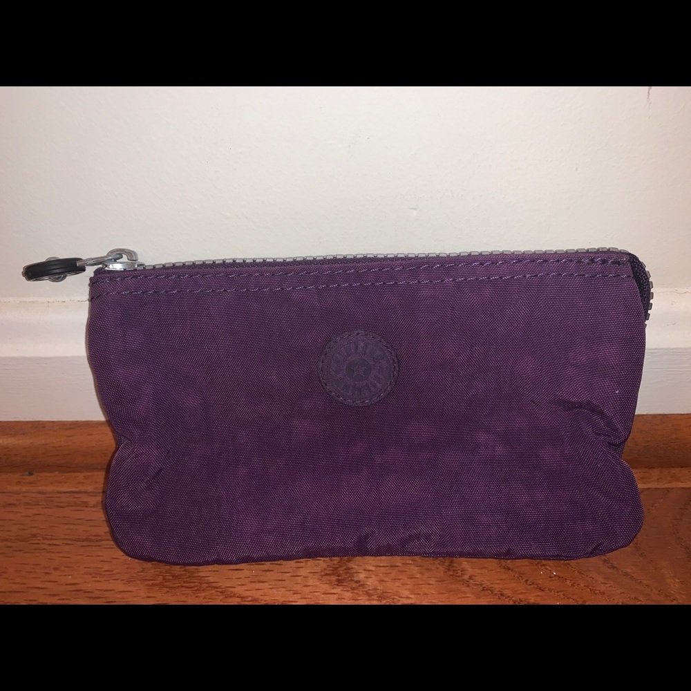 Kipling Pouch